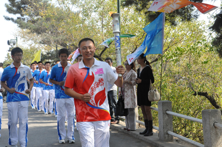 第十二届全国冬季运动会圣火采集、传递在吉林市举行