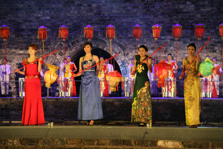 2011中国·秦淮国际灯会昨晚点灯