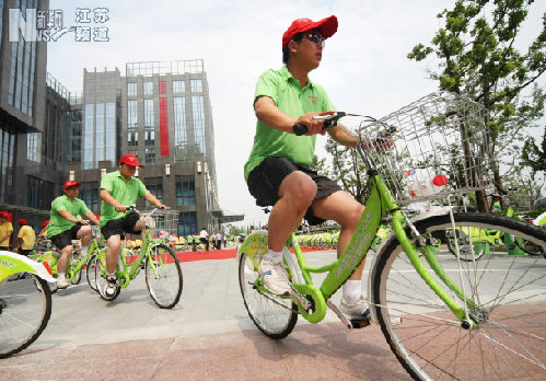 南通经济技术开发区公共自行车租赁系统投入运行