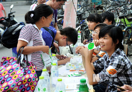 大学校园又迎新