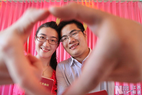 “七夕”结婚添浪漫