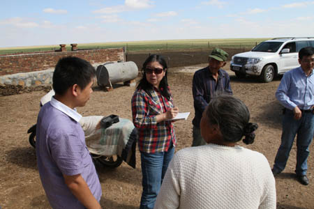 黎星在内蒙古采访风电发展