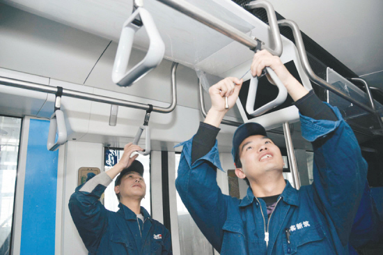 沈阳:中国第一列现代有轨电车