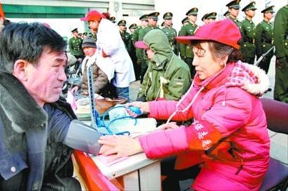 《永远的雷锋》神州行在抚顺启动