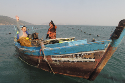 现捞现煮,大连人这样买海参
