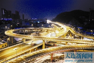 大连：“动脉”畅 城市交通更活络（图）