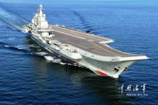 亚洲现役航母大比拼：中国辽宁舰力压日本夺魁