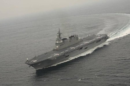 亚洲现役航母大比拼：中国辽宁舰力压日本夺魁