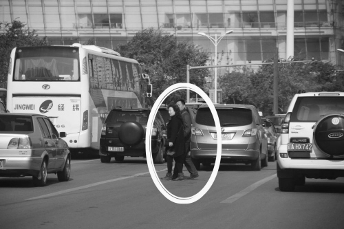 交警盘点行人和非机动车十大交通陋习