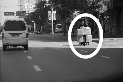 交警盘点行人和非机动车十大交通陋习