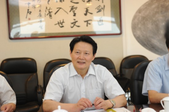 李智勇到中国残联和国防科工局调研群众路线教育实践活动准备工作