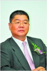 郝演苏:中资保险行业出现国际化乏力现象