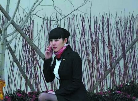 四川籍第一网络美女爆红网络 疑为豪宅炒作(图