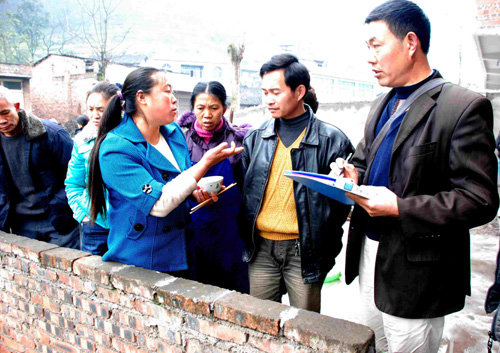 四川筠连县万名信访员搭建“田间和谐春天”