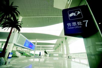 成都东客站首露真容 初步预计今年5月投入运营