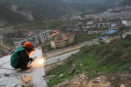 汶川地震三周年：中外媒体走进震区感受巨变