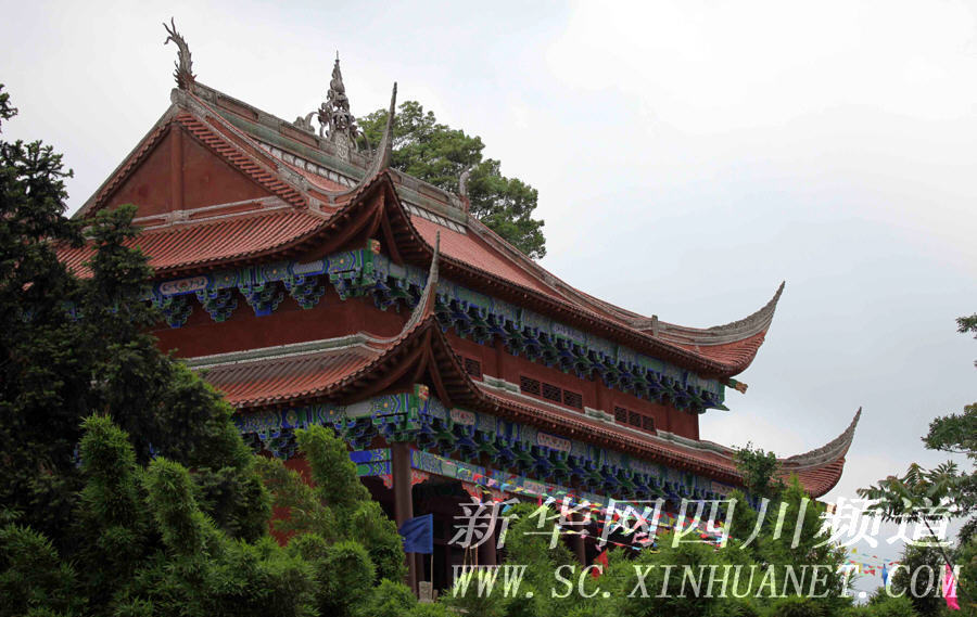 长宁三元乡苦竹寺完成重建开放