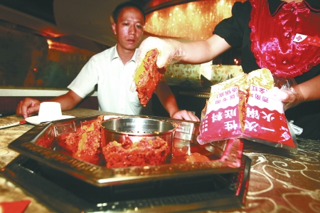火锅再无“老油” 锅底只能“一次”