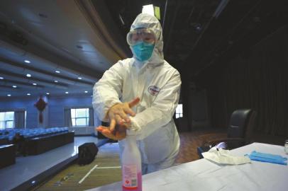 职业暴露危及生命 艾滋孕妇隐瞒病情血染医生伤口