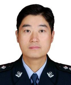 四川评2014年十大我最喜爱的交警 图文讲述他们的故事