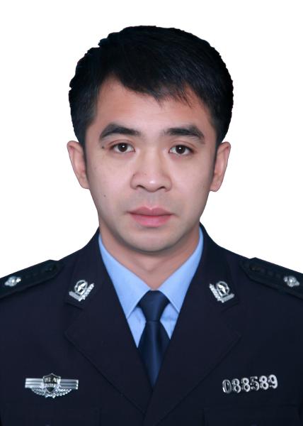 四川评2014年十大我最喜爱的交警 图文讲述他们的故事