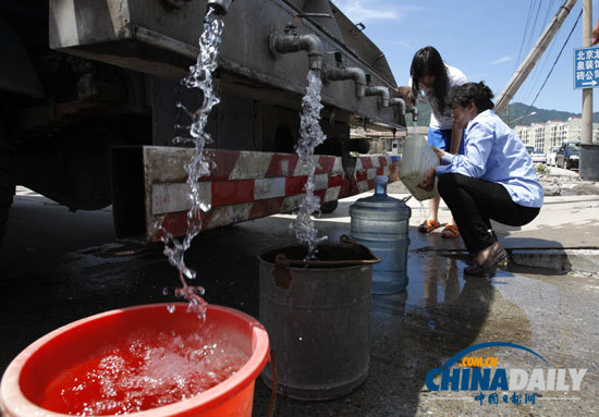 现场直击:暴雨后的北京
