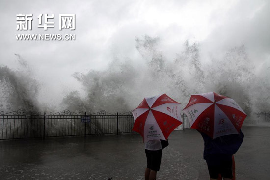 “布拉万”逼近 威海风雨交加