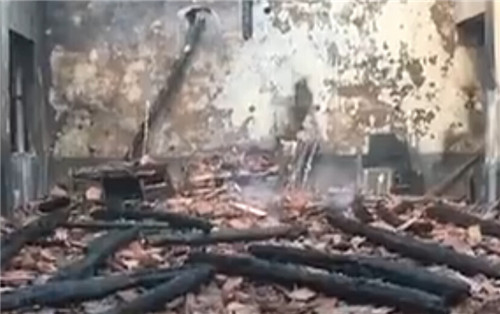 济宁6岁男童贪玩点火 家具厂被烧殆尽损失200多万