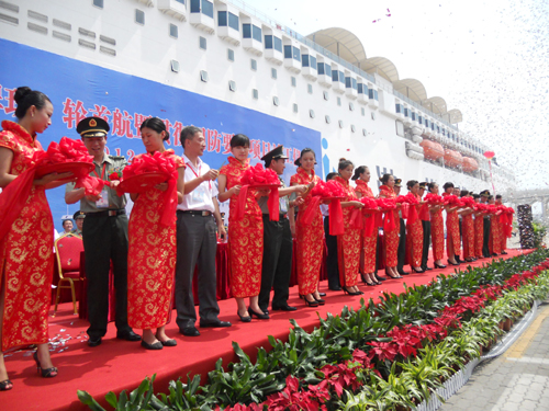 亚洲最大客滚船“渤海翠珠”轮正式投入渤海航线运营