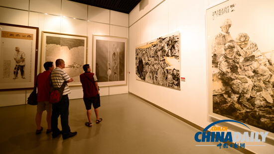 “十艺节全国优秀美术作品展览山东预选作品展暨山东省重大历史题材美术创作工程作品展览”开幕
