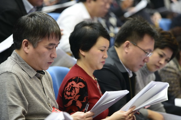 山东省十二届人大三次会议开幕