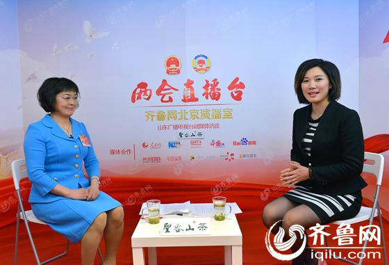 委员杨文建议全面推进免费孕检 加强婴儿出生缺陷防治