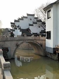 明清老街里寻惬意