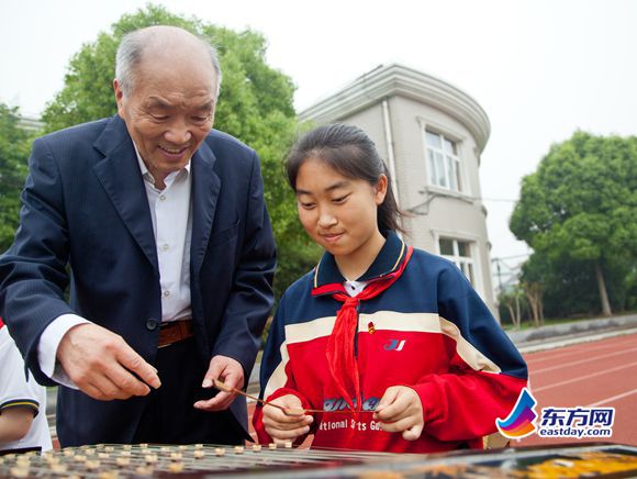 吴永祥投身乡村艺术教育50载 耄耋之年仍当志