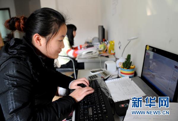 探秘淘宝村:家家户户开网店