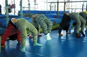 湖北仙桃斥3亿发展体操:学童4岁入学 9成遭淘汰