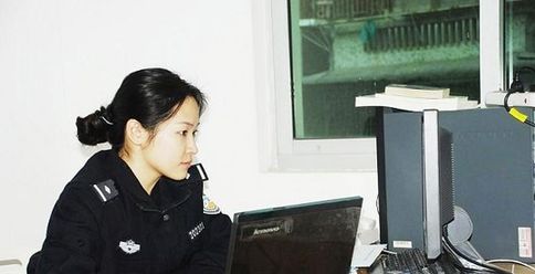 80后女刑警卧底钓色狼:扎起头发忘记自己是女人(图)
