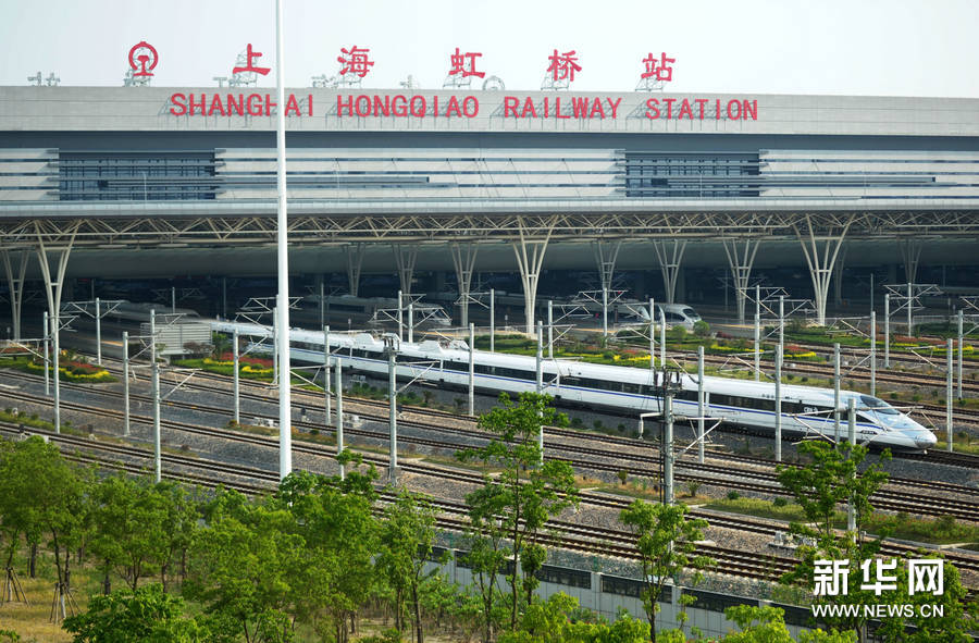 高清:盘点京沪高铁十大看点 一轨连千里
