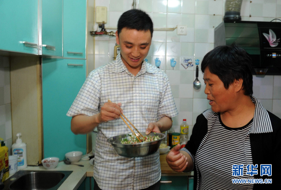 “最帅交警”孟昆玉：我只是做了我应该做的事