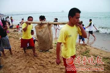 北方多个海滨浴场安全被疑 五大杀手藏身(组图)