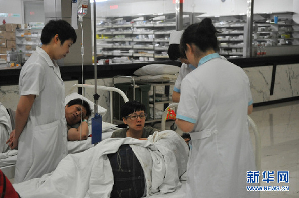 7·23动车事故救援:不放过每一寸有生命气息的角落