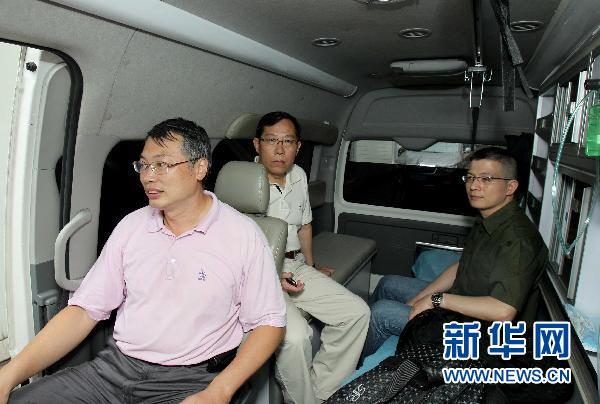 千方百计救治甬温线事故伤者:1人1专家 1人1方案