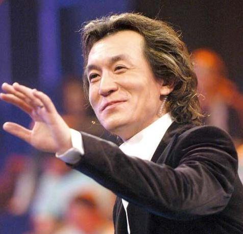 龙年春晚总导演哈文爱创新 李咏或仍挑大梁