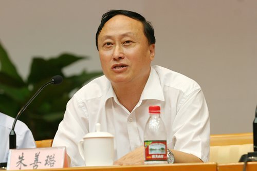 江苏省委副书记朱善璐出任北大党委书记
