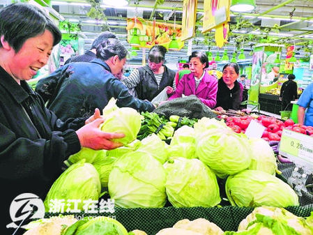 农超对接蔬菜直销收益提高 超市订单接连来