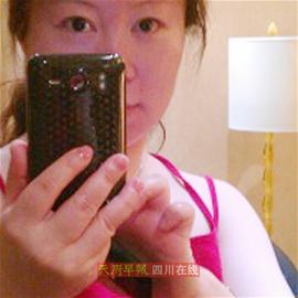 大夫也疯狂:“急诊科女超人”幽默风趣走红网络