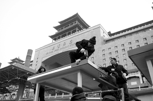 火车票元旦起全部实名 明天起购票须带证件