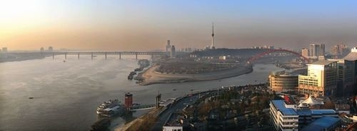 2011各大城市年终奖排行榜 北京人均超5000