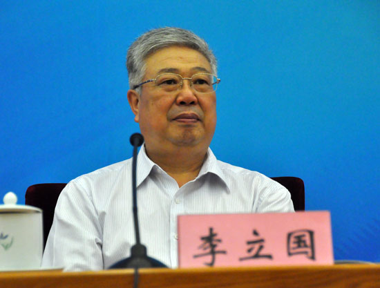 专家称当前中国暂不具备马上延迟退休年龄条件