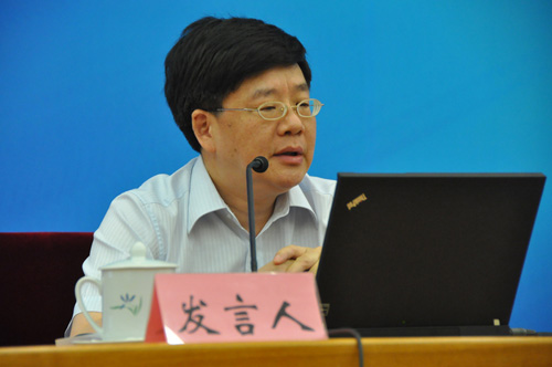 专家称当前中国暂不具备马上延迟退休年龄条件